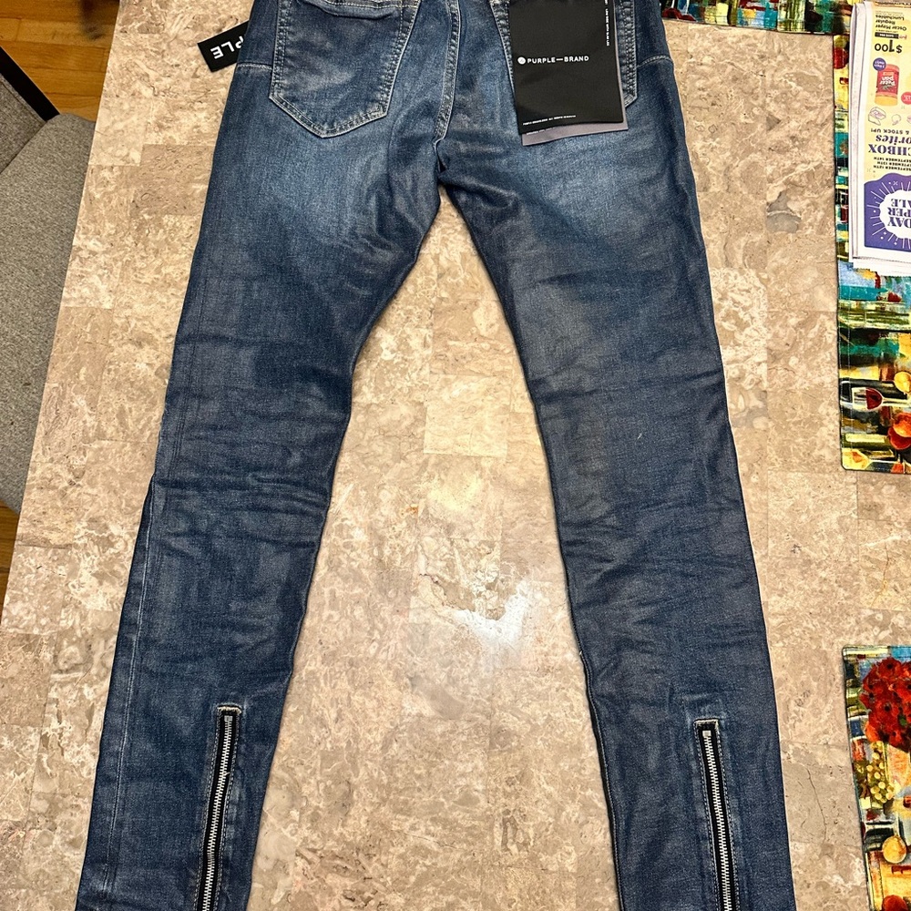 Limited edition (rare find) purple low rise skinny jeans - Picture 7 of 8